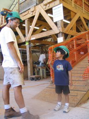 Neighbor Chris Nelson building the ship with his new apprentice 092304